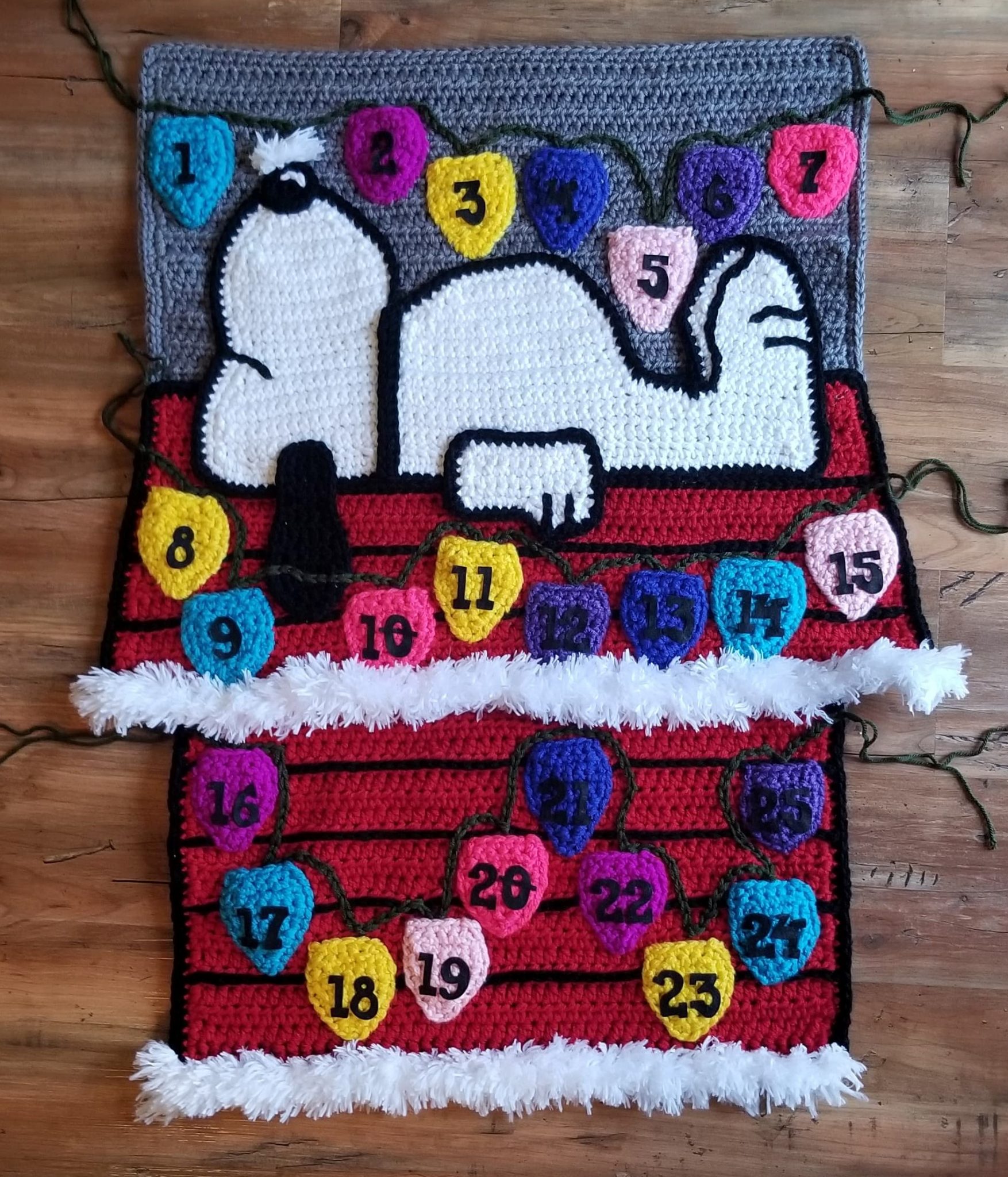 Free Crochet Advent Calender Pattern! Snoopy! Crochetverse